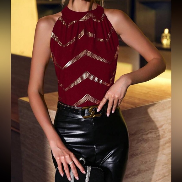 Boho gold chevron print tie back halter top - Picture 2 of 15